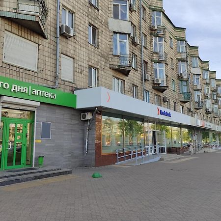 Апартаменти Дарницька Площа Kyjev Exteriér fotografie